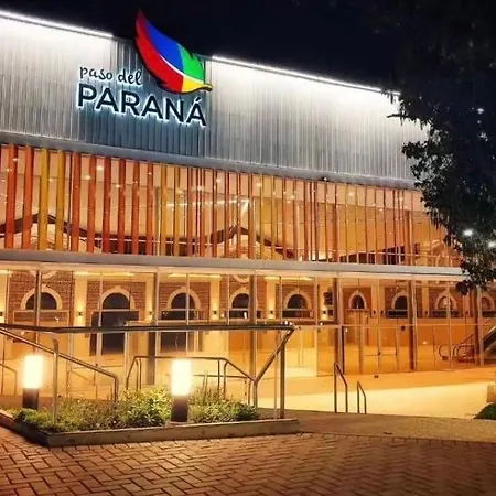 Excelente Departamento, A Metros Del Shopping Paso Del Parana, Vista Al Rio Parana, Cochera Techada Privada - Silencio - Ideal Para Descansar - Barrio Residencial Exterior photo